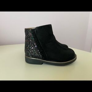 Toddler shoes, Used few times